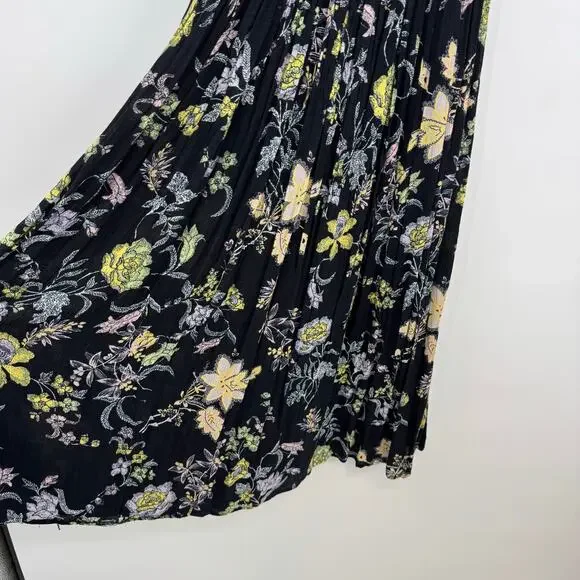 Free People Isla Midi Dress S Black Dark Floral Ruched Tiered Sundress Boho - Picture 5 of 8